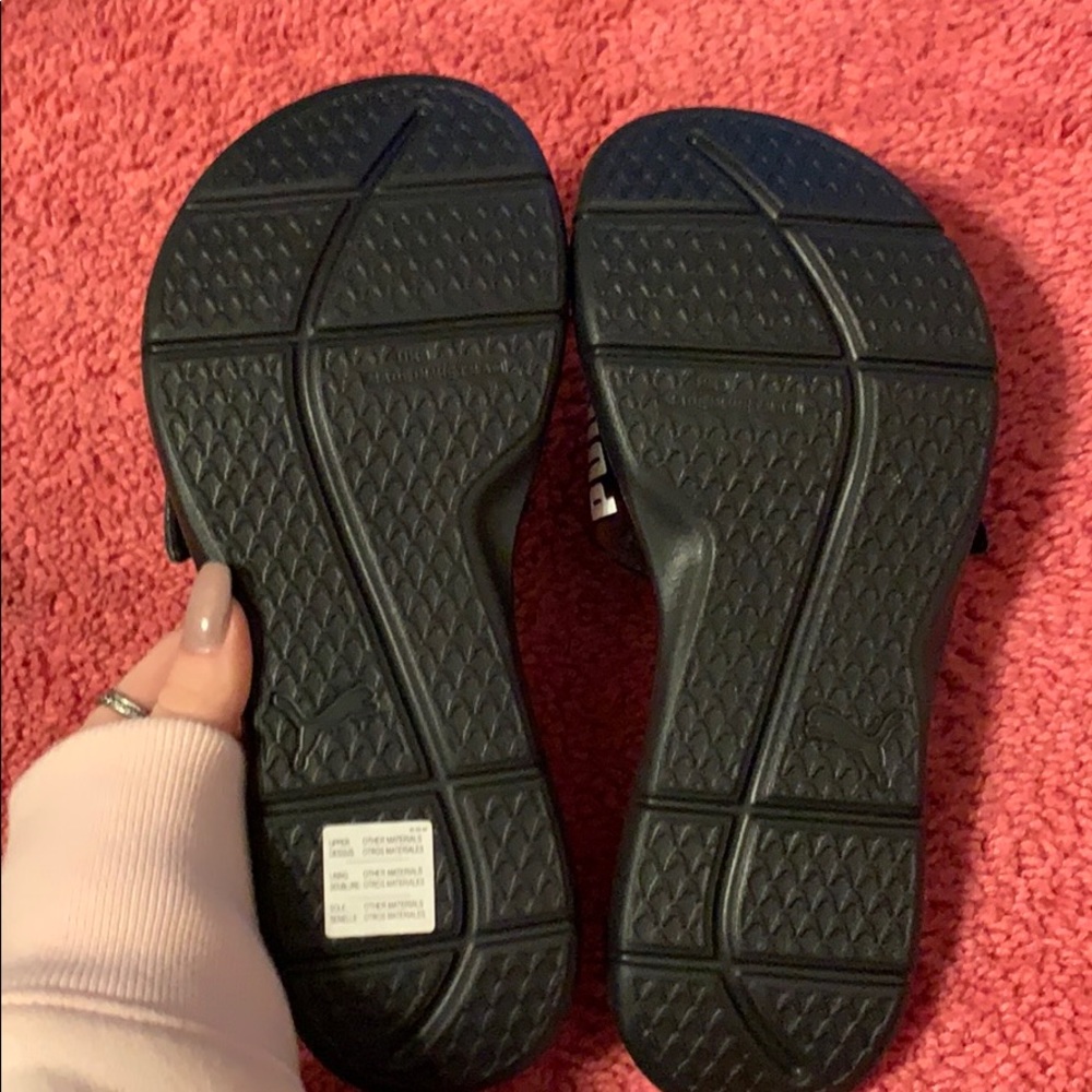 Puma slides - Picture 4 of 6
